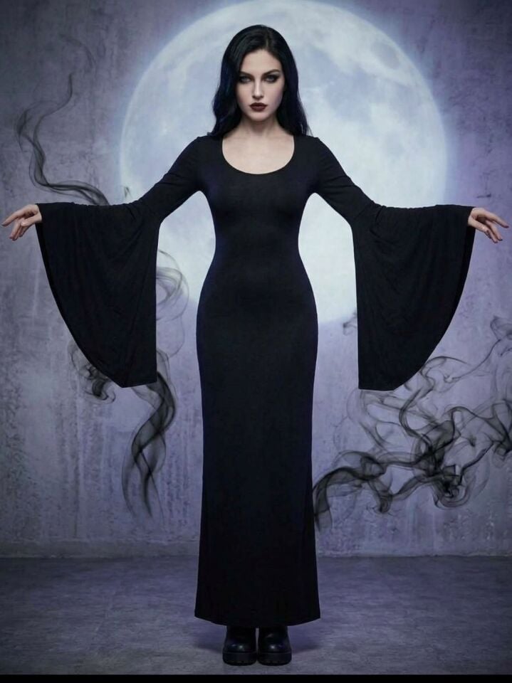 Kapüşonlu Gotik Kadın Kostümü